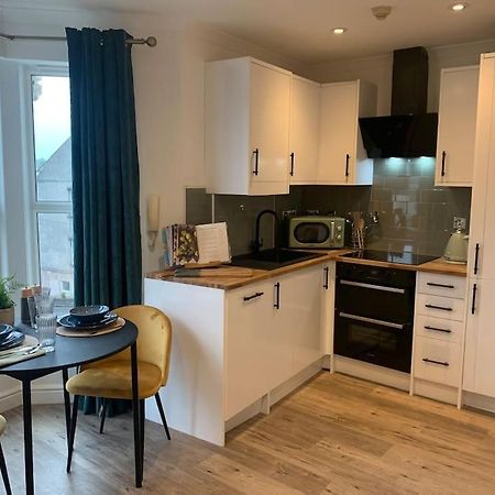 Alto - Lovely 2 Bedroom Serviced Apartment Bristol By Mint Stays Экстерьер фото