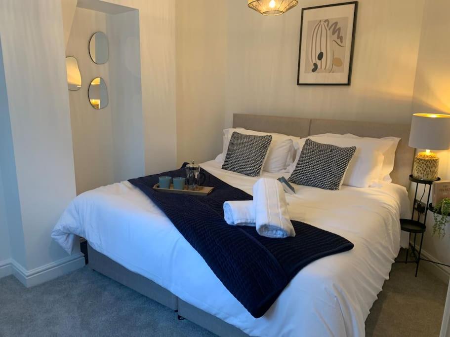 Alto - Lovely 2 Bedroom Serviced Apartment Bristol By Mint Stays Экстерьер фото